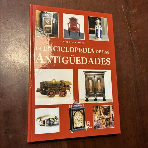 Portada del libro de La enciclopedia de las antigüedades