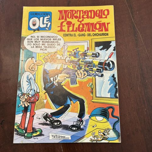 Portada del libro de Mortadelo y Filemón contra el gang del chicharrón. nº 253
