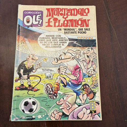 Portada del libro de Mortadelo y Filemón. Un mundial que sale bastante pocho. nº 149