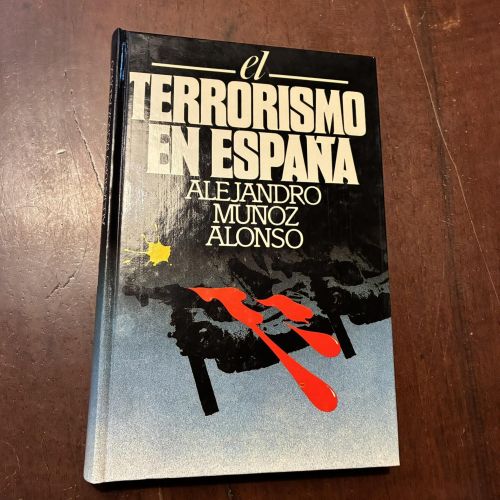 Portada del libro de El terrorismo en España
