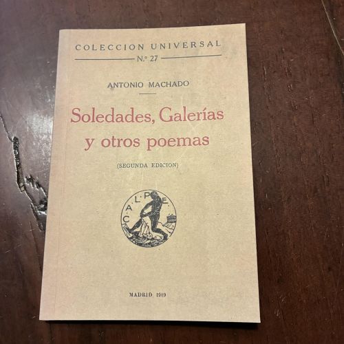 Portada del libro de Soledades, galerías y otros poemas (facsímil 1919)