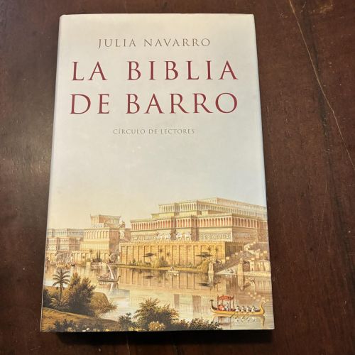 Portada del libro de La biblia de barro